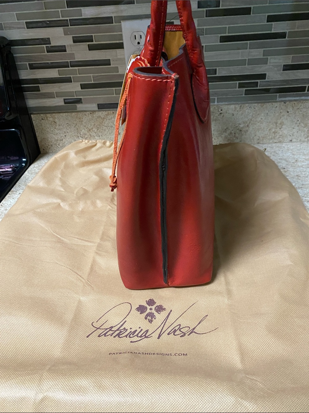 Patricia Nash tote - Picture 8 of 13